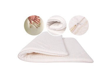 OEM ada slip Inovasi Lembut Sleep Memory Foam Bath Mats 70 * 50cm